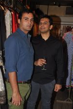 at Atosa-Nikhil Thampi-Virtuous fashion preview in Mumbai on 6th Sept 2013 (47).JPG